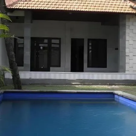 Evita Villas
